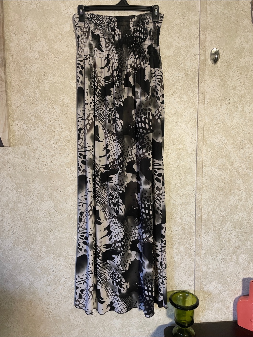 Goddess Brand Strapless Maxi Dress in Black and White Abstract Print